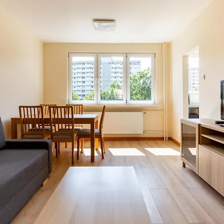 Lecha Comfort By Bookinghost Danzig