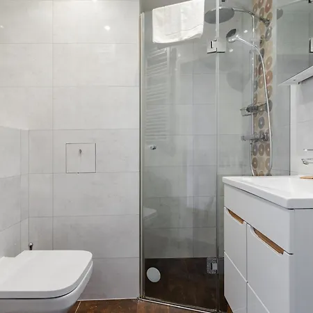 Apartment Lecha Comfort By Bookinghost *