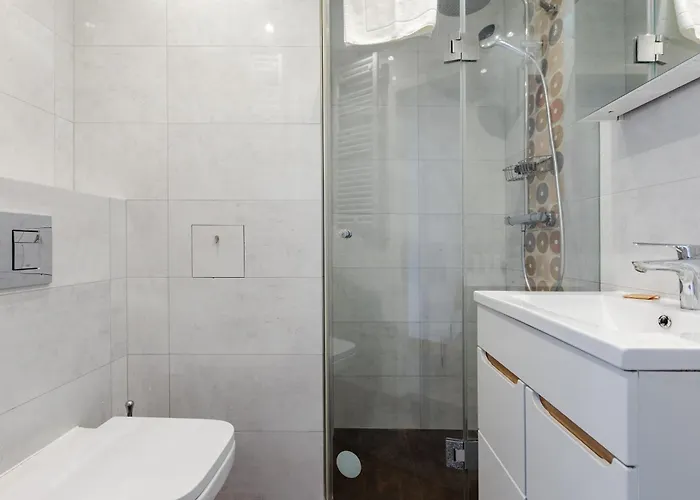 Lecha Comfort By Bookinghost Appartement Gdańsk