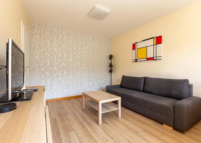 Lecha Comfort By Bookinghost *